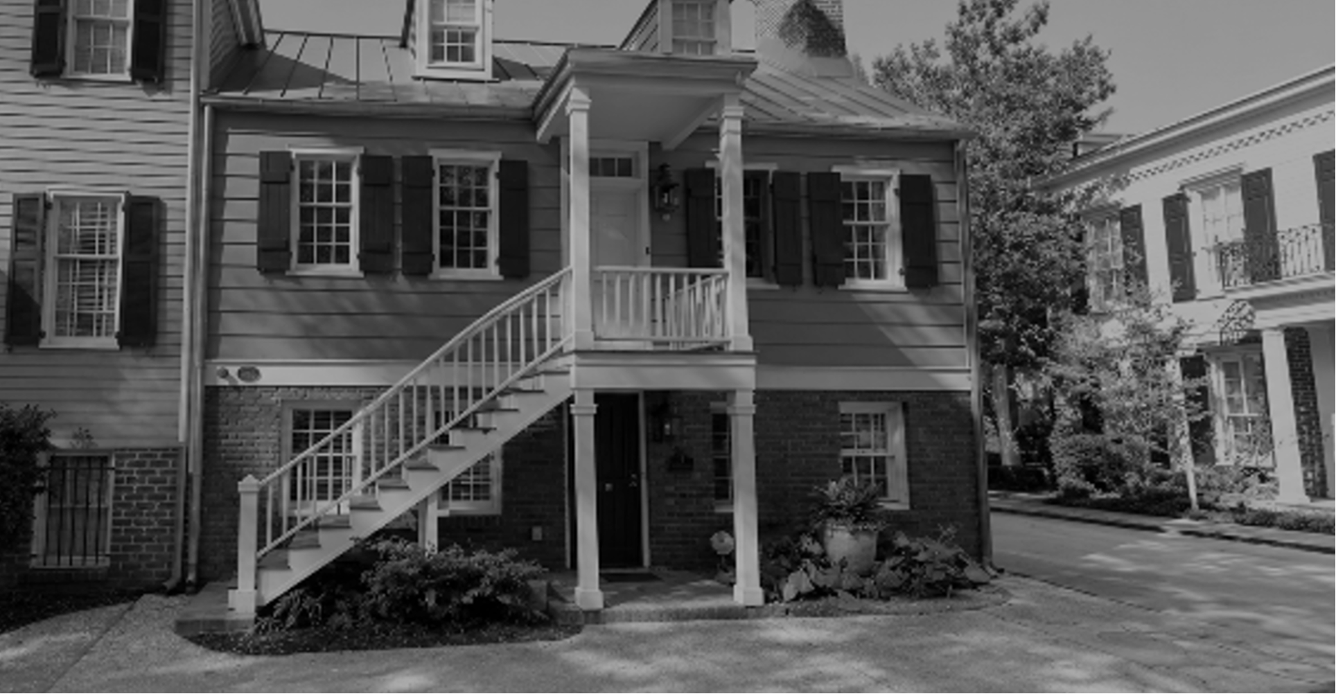 Hearths and Homes | North Historic District Trail